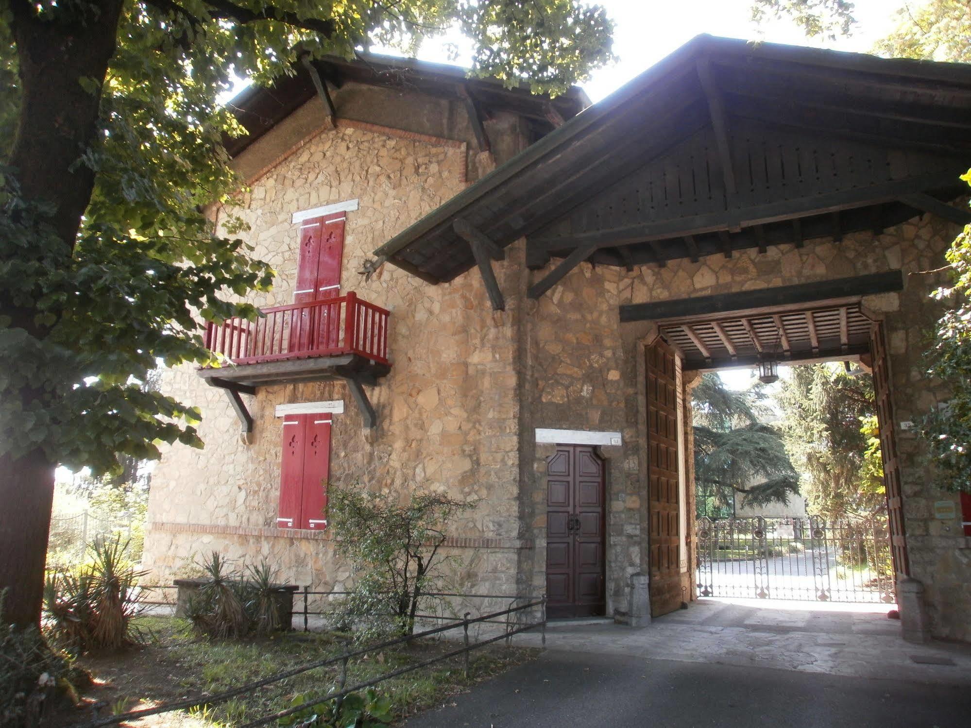 Albergo Villa & Roma Pallazzolo sullʼOglio Exterior foto